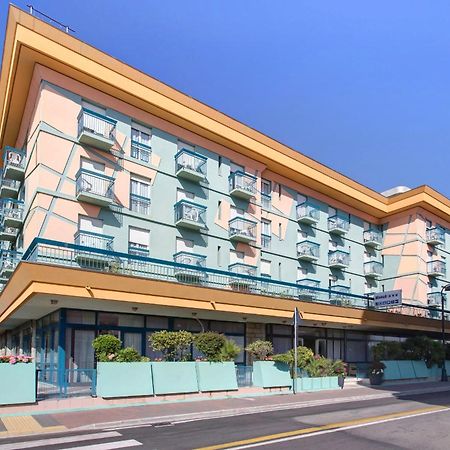 Big Family Hotel Bellaria-Igea Marina Bagian luar foto