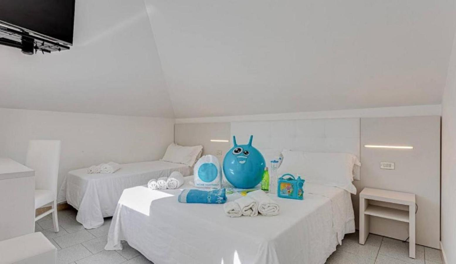 Big Family Hotel Bellaria-Igea Marina Bagian luar foto
